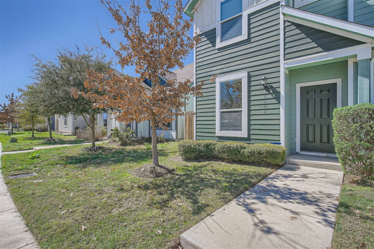 House for rent at 1604 Los Olivios Way, Austin, TX 78725