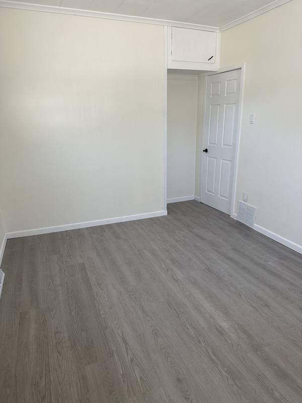 House for rent at 881 W Mason St, Green Bay, WI 54303