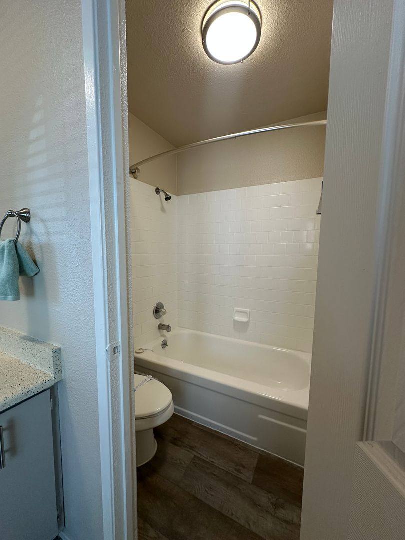 Apartment for rent at 1616 E St, Sacramento, CA 95814