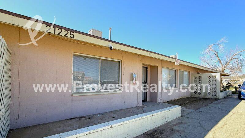 Apartment for rent at 21225 Wigwam St #2, Apple Valley, CA 92307