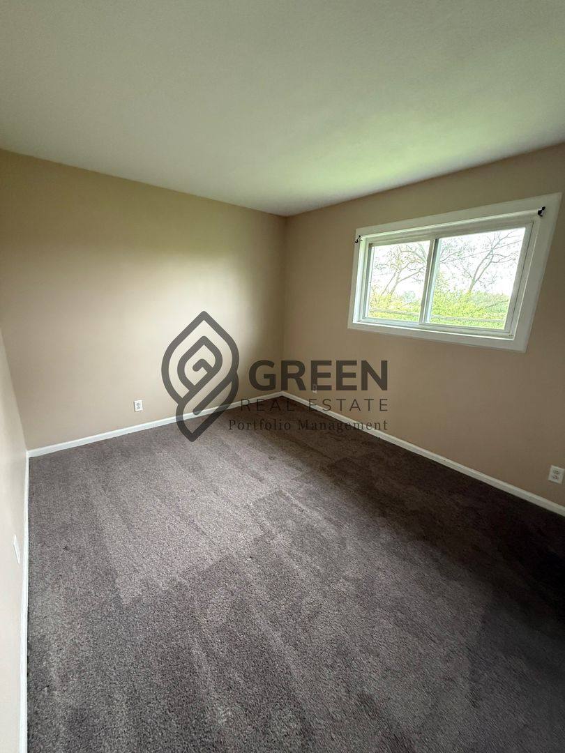 Apartment for rent at 2779 Cooper Dr, Kankakee, IL 60901