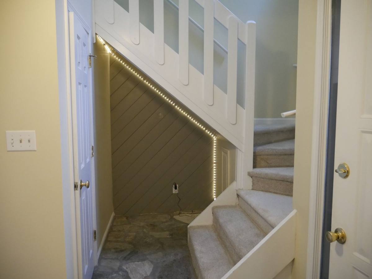 Townhouse for rent at 5352 Larch Court, Winston Salem, NC 27104