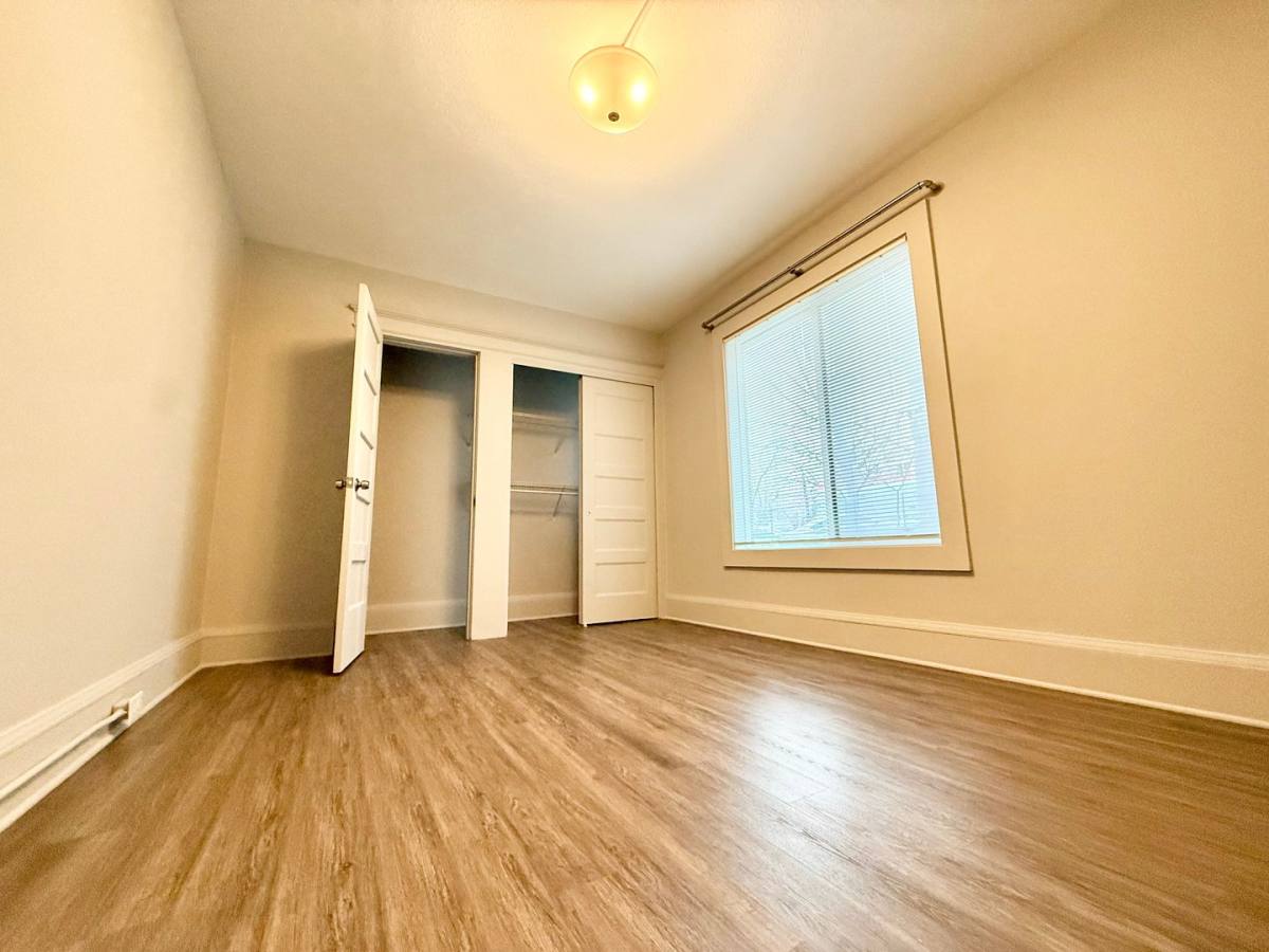 Apartment for rent at 814 Columbia St, Seattle, WA 98104