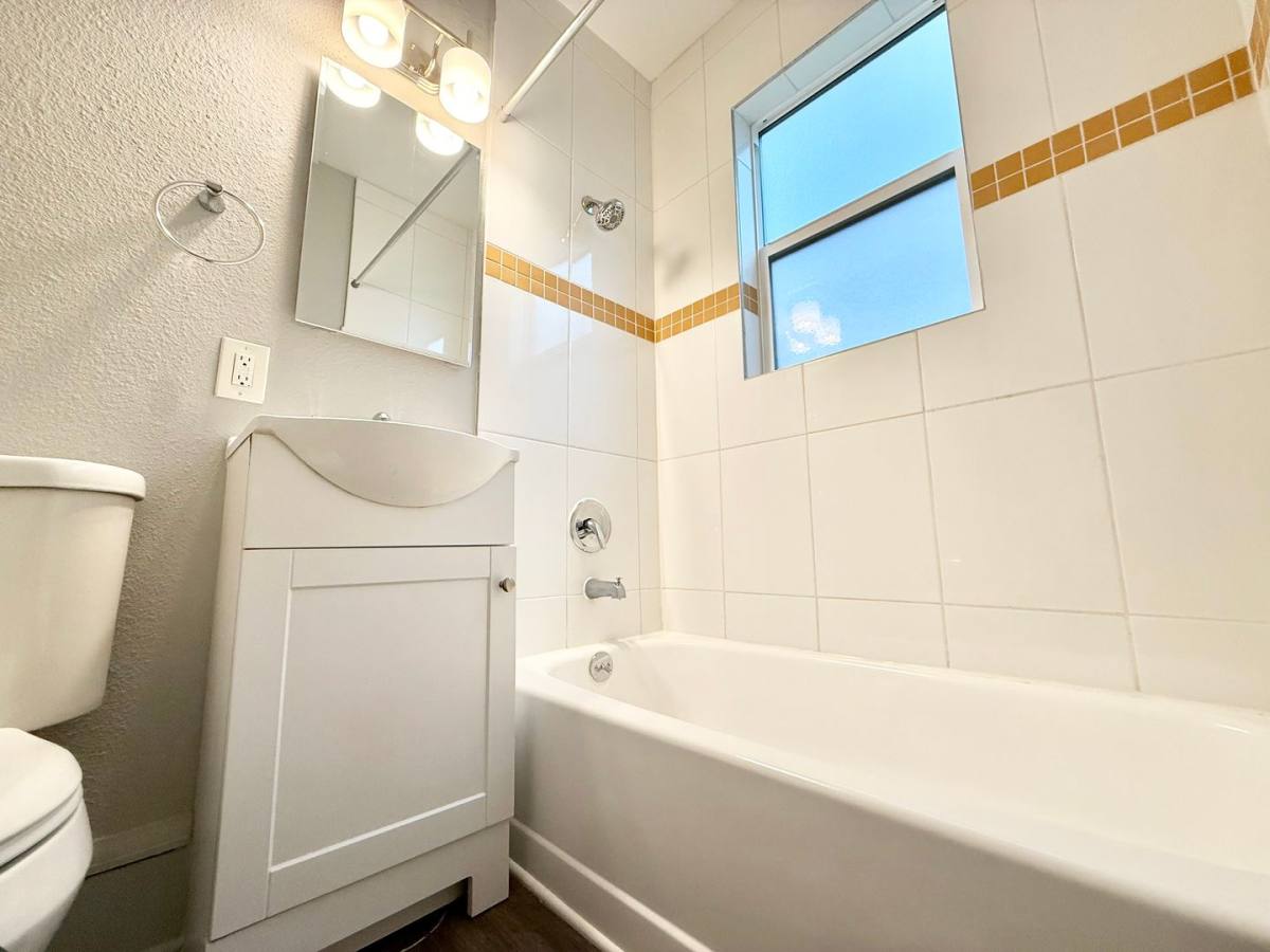 Apartment for rent at 814 Columbia St, Seattle, WA 98104