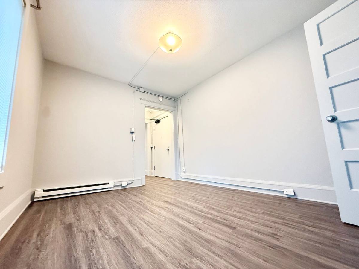 Apartment for rent at 814 Columbia St, Seattle, WA 98104