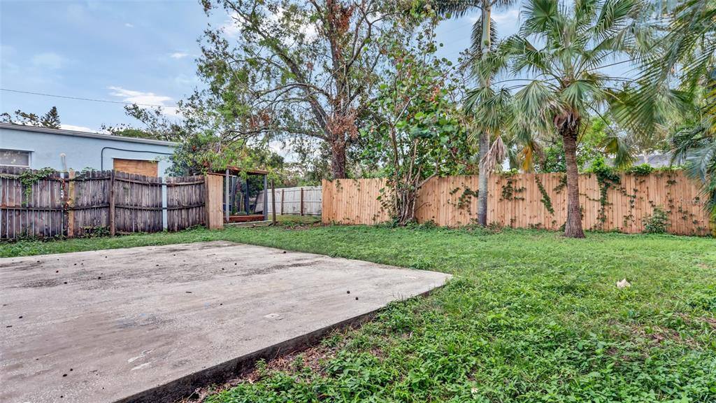 Apartment for rent at 739 27th Ave W #739, Bradenton, FL 34205