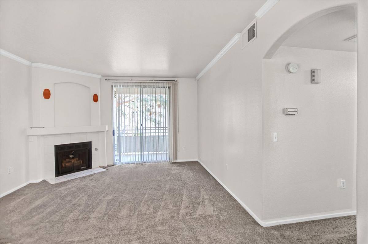 Apartment for rent at 75 N Valle Verde Dr, Henderson, NV 89074