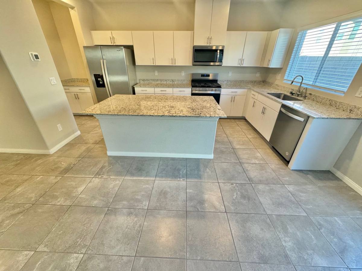House for rent at 7526 Pink Mimosa Ave, Las Vegas, NV 89113