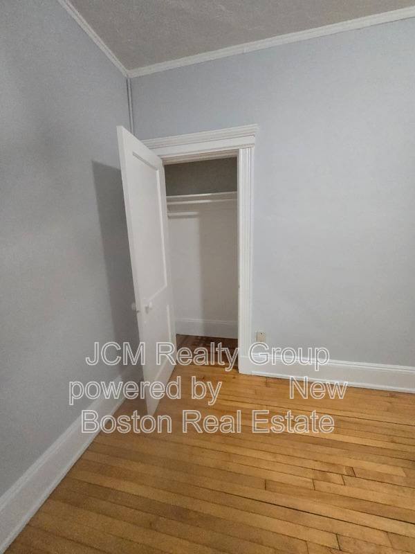 Apartment for rent at 135 Ocean St, Lynn, MA 01902