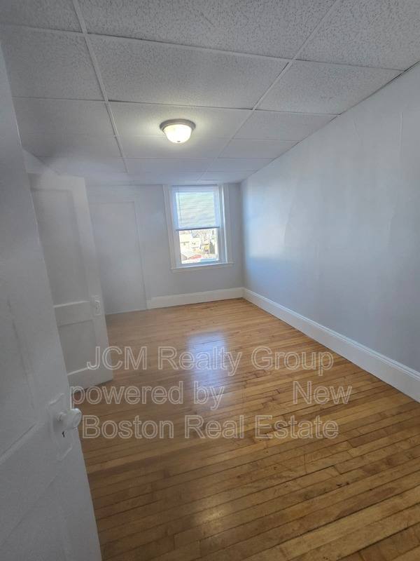 Apartment for rent at 135 Ocean St #51 2nd Floor, Lynn, MA 01902