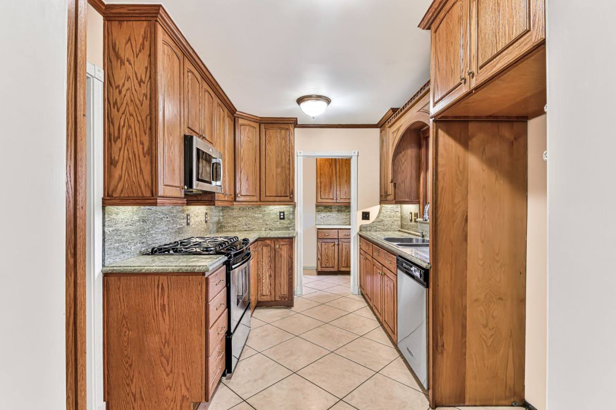 House for rent at 6749 E Stearns St, Long Beach, CA 90815