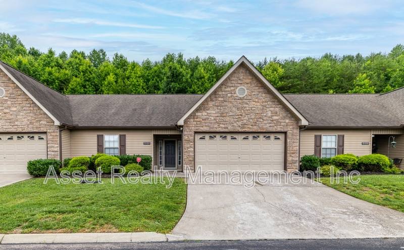Condo for rent at 5104 Cates Bend Way #1, Powell, TN 37849