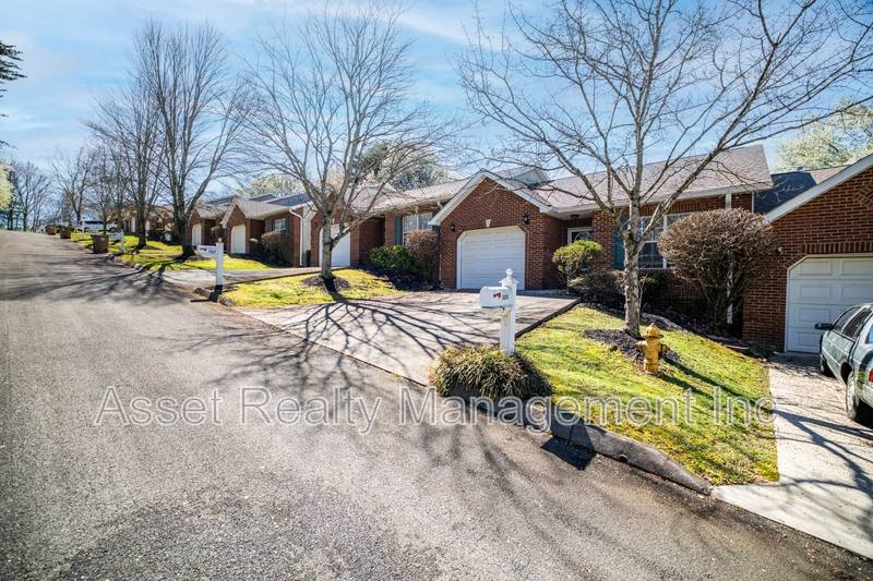 Condo for rent at 1315 Lucy Way #7, Knoxville, TN 37912