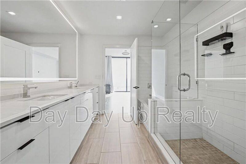 Condo for rent at 788 W Marietta St NW #805, Atlanta, GA 30318