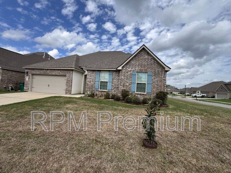 House for rent at 2123 Westfield Ave, Zachary, LA 70791