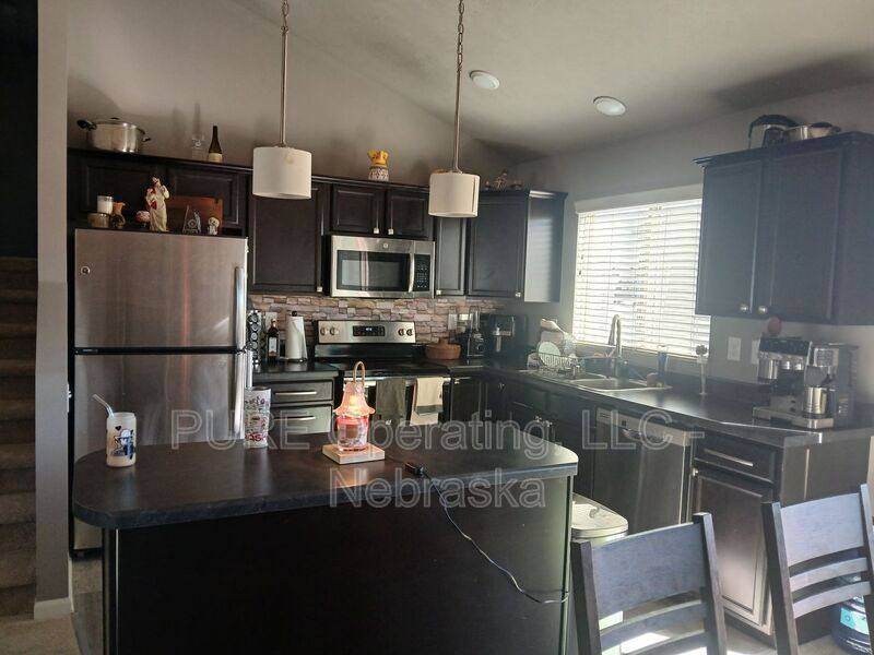 House for rent at 7605 N 92nd Ave, Omaha, NE 68122