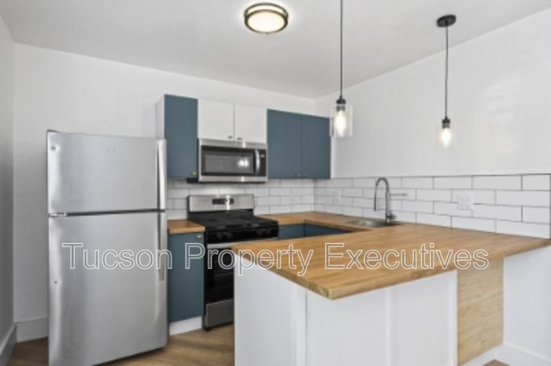 Apartment for rent at 824 E 10th St #L, Tucson, AZ 85719