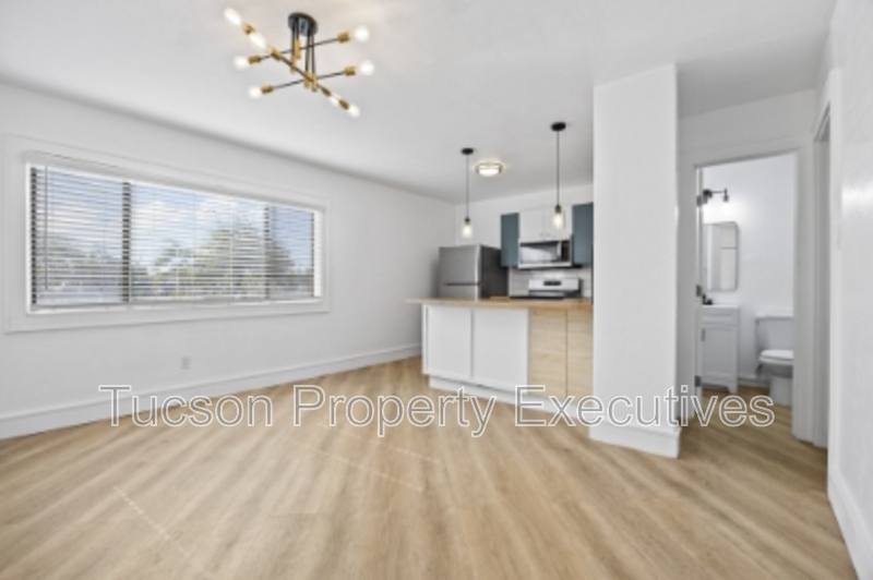 Apartment for rent at 824 E 10th St #L, Tucson, AZ 85719