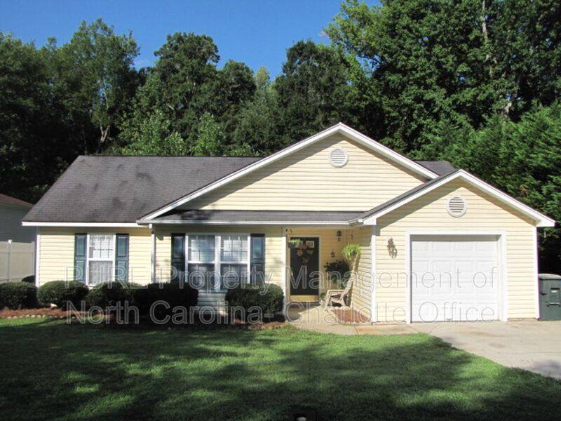 House for rent at 3385 Hunting Wood Court, Gastonia, NC 28052