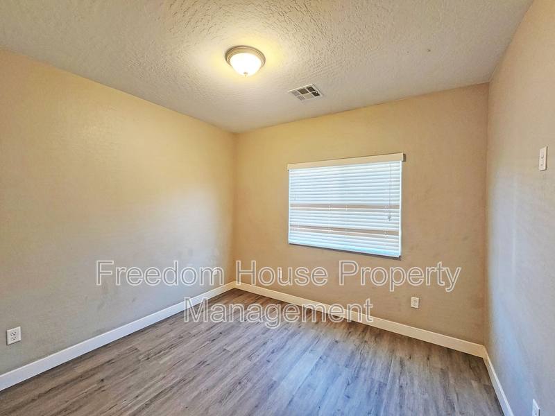Apartment for rent at 1121 Sixshooter Ave #2, Pahrump, NV 89048