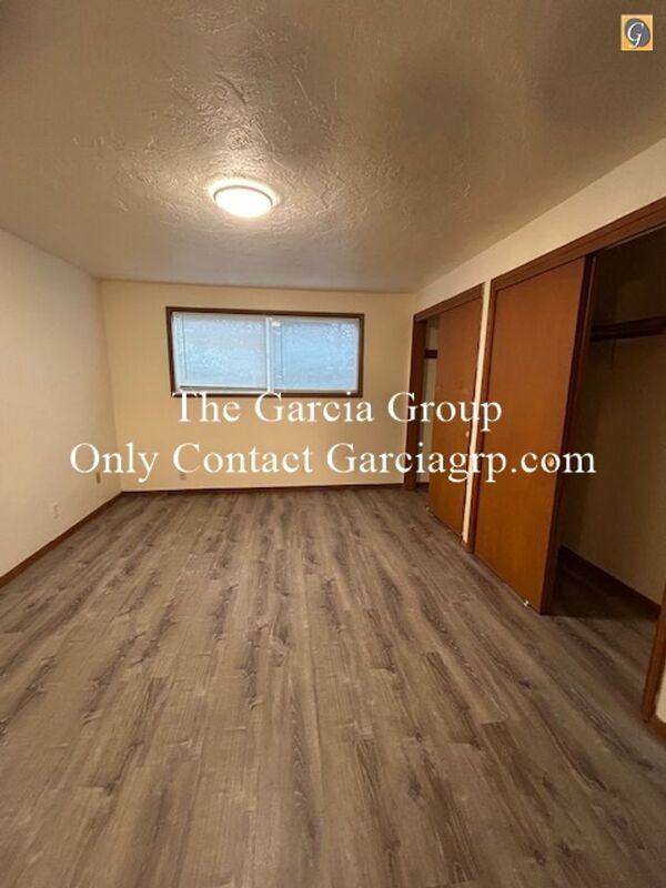 Apartment for rent at 581 Holmes Lane #15, Oregon City, OR 97045