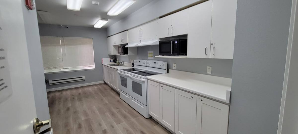 Apartment for rent at 4750 16th Ave NE, Seattle, WA 98105