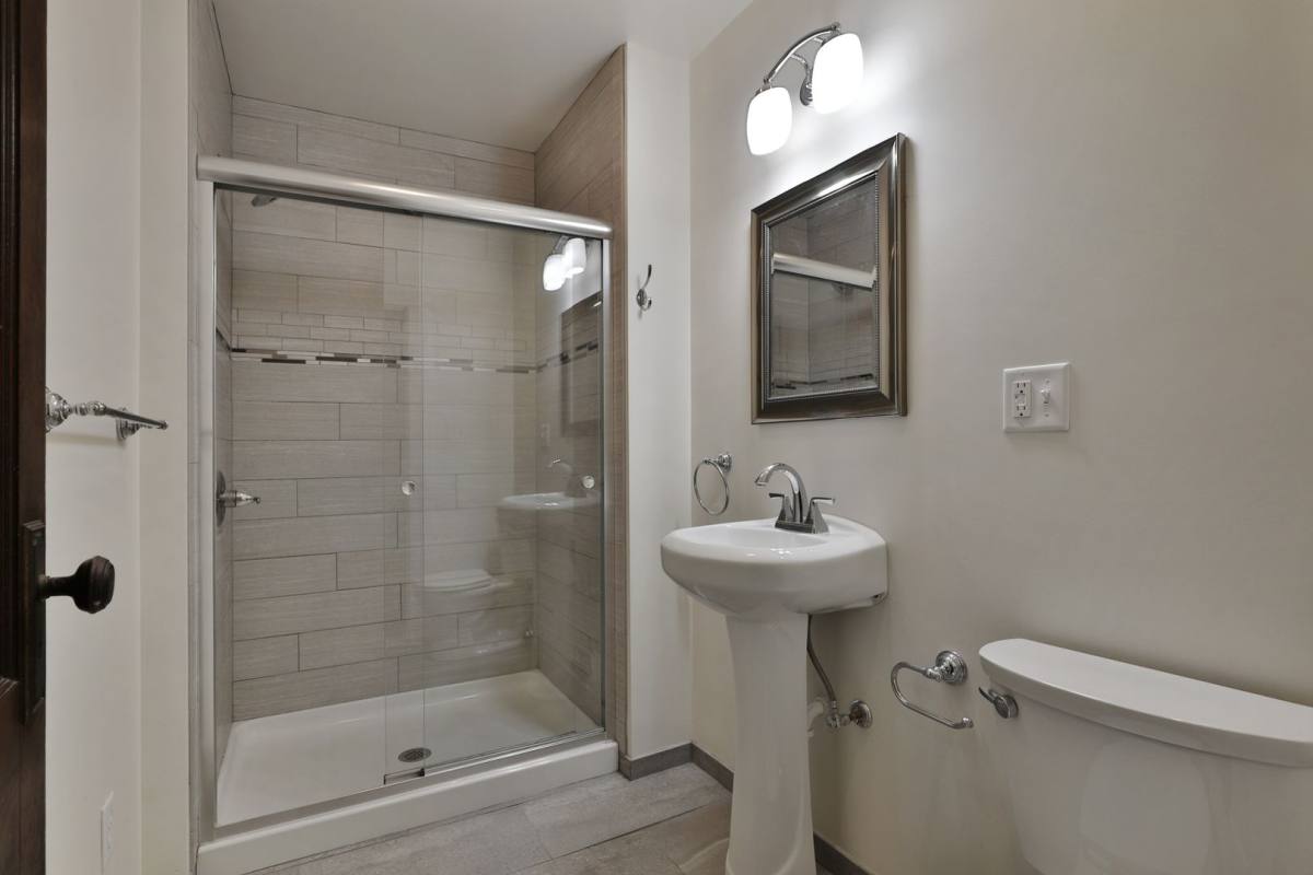 Townhouse for rent at 248 E Patterson Ave, Columbus, OH 43202
