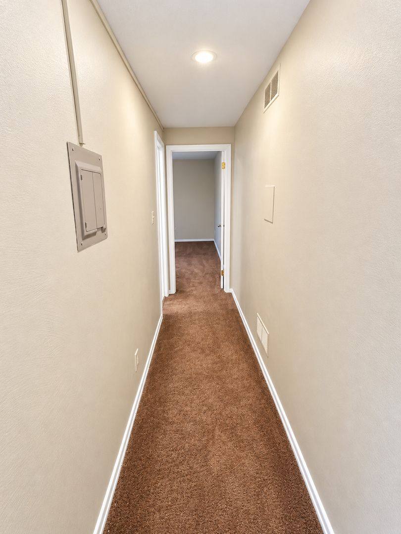 Apartment for rent at 321 Ella St, McKees Rocks, PA 15136