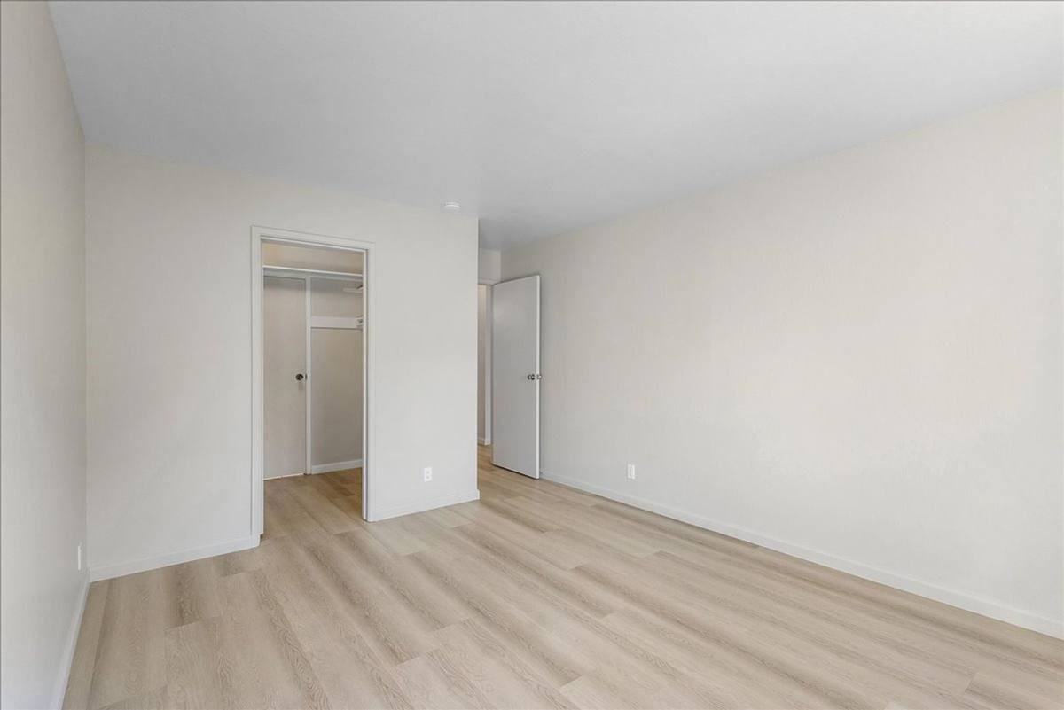 Apartment for rent at 145 17th St, Oakland, CA 94612