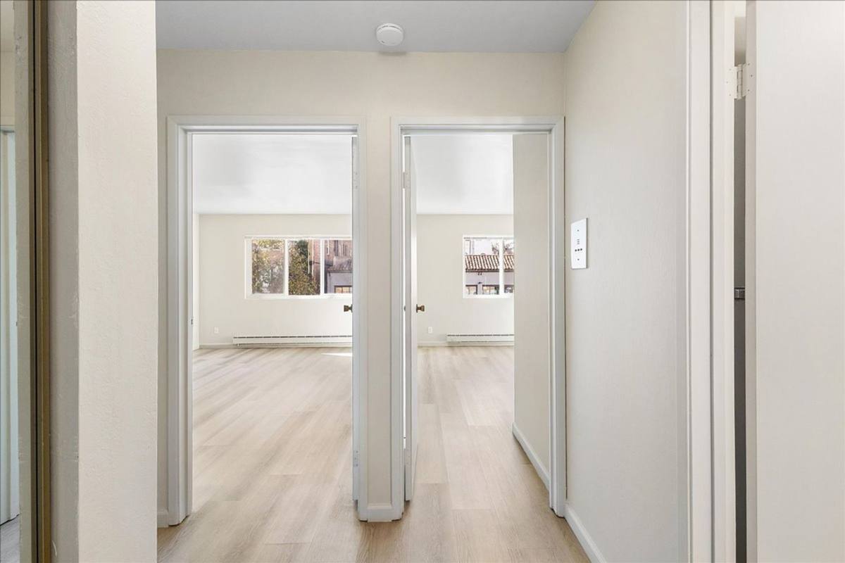 Apartment for rent at 145 17th St, Oakland, CA 94612