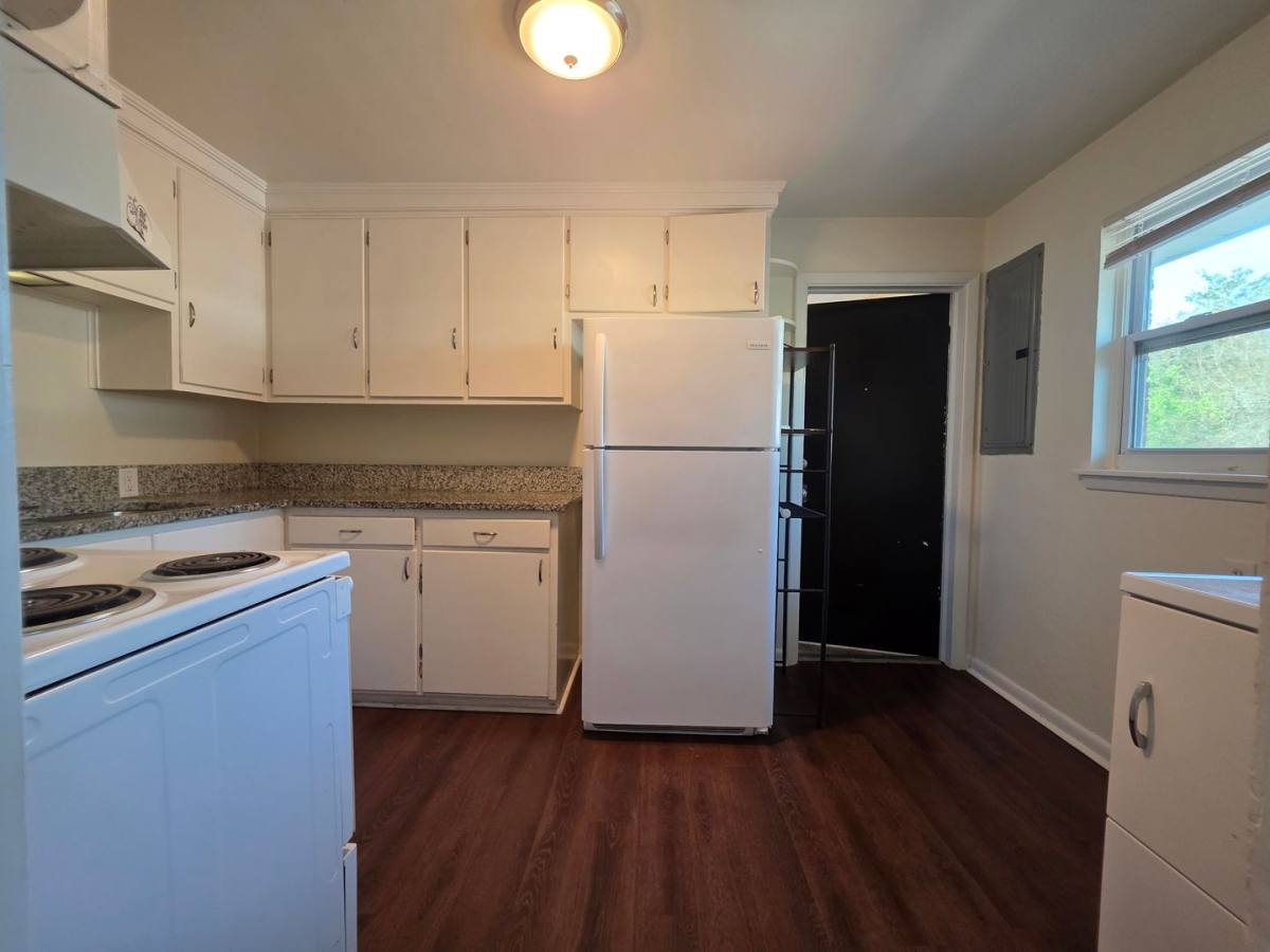 Apartment for rent at 3601 Bull St, Savannah, GA 31405