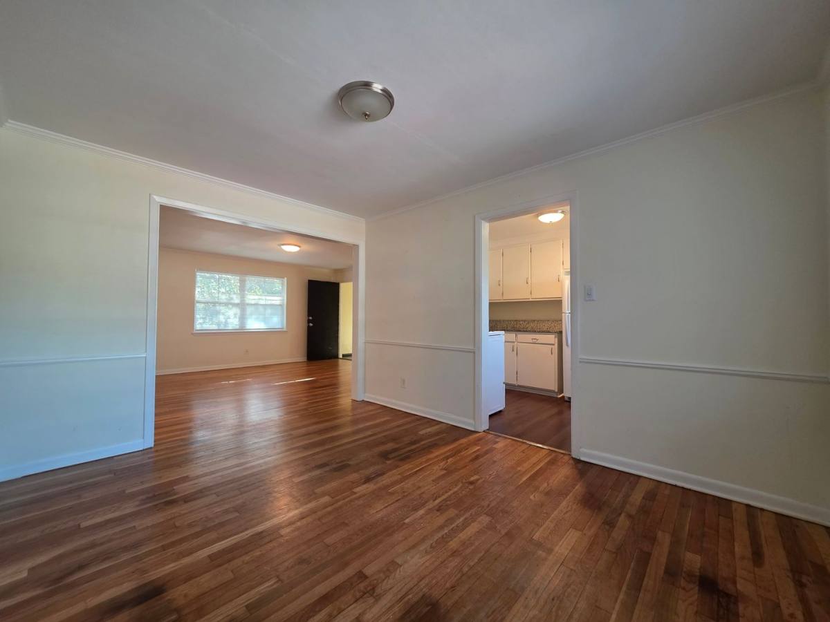 Apartment for rent at 3601 Bull St, Savannah, GA 31405