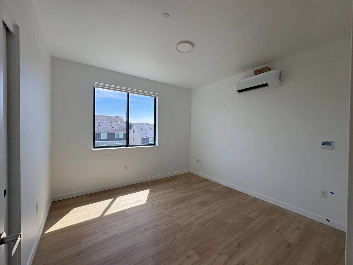 Apartment for rent at 7650 NW 170th Ave, Portland, OR 97229