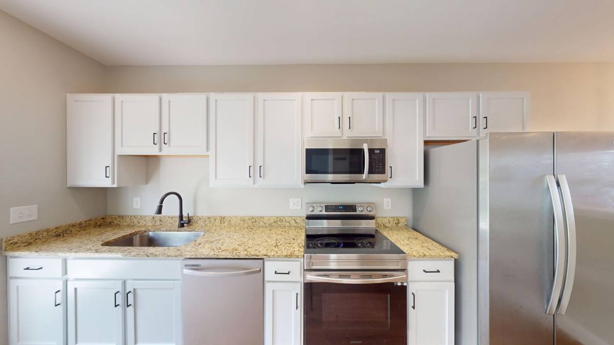 Townhouse for rent at 842 Levitan Dr, Columbia, TN 38401