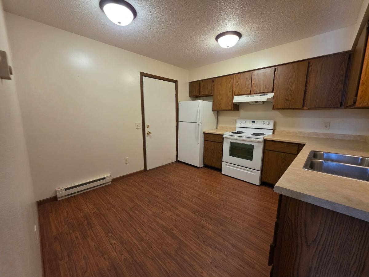 Apartment for rent at 1832 6th St, Eau Claire, WI 54703