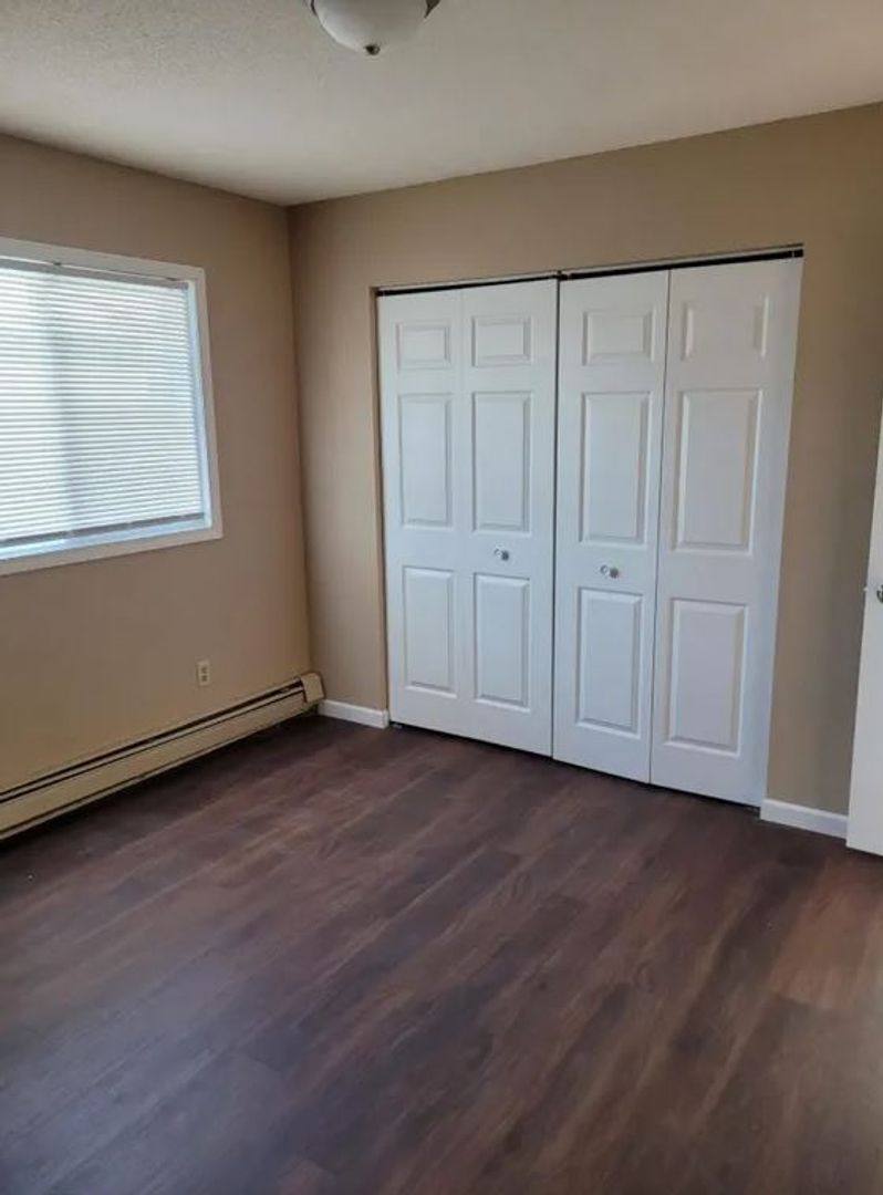 Apartment for rent at 421 8th Ave N, Saint Cloud, MN 56303