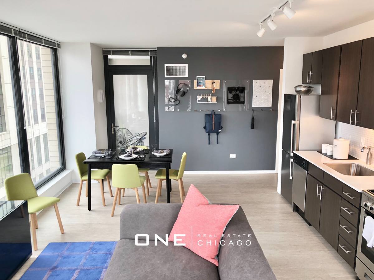 Apartment for rent at 156 W Superior, Chicago, IL 60654