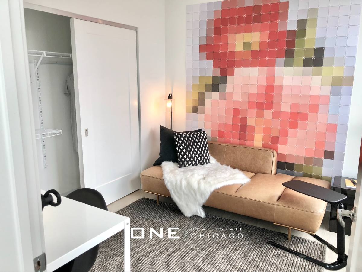 Apartment for rent at 156 W Superior, Chicago, IL 60654