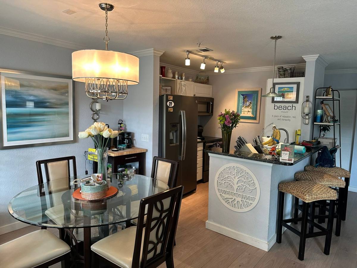 Condo for rent at 850 S Tamiami Trail #835, Sarasota, FL 34236