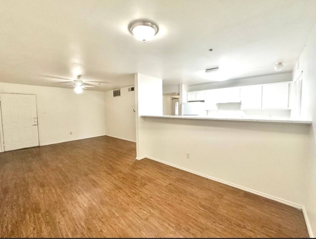 Apartment for rent at 2520 W Prairie St, Denton, TX 76205