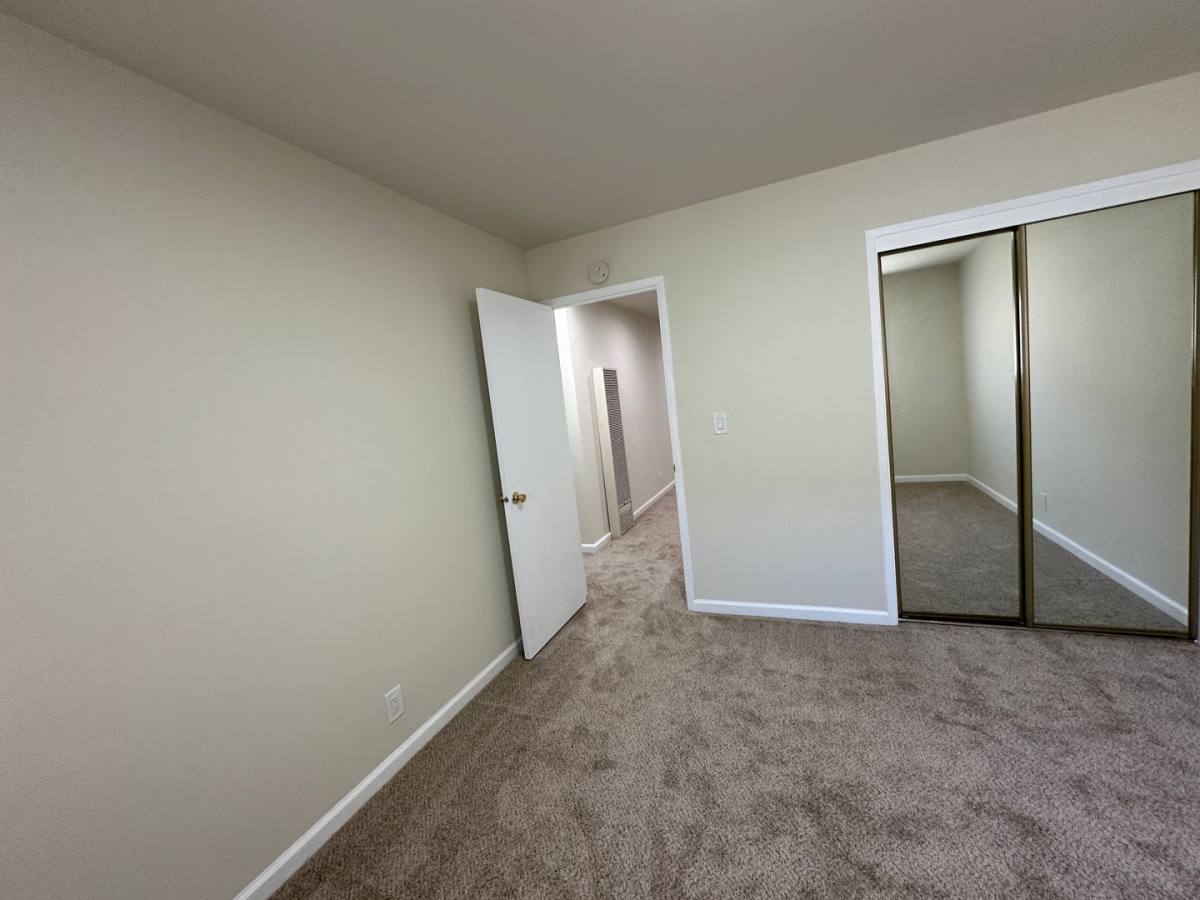 Apartment for rent at 538 Troy Dr, San Jose, CA 95117