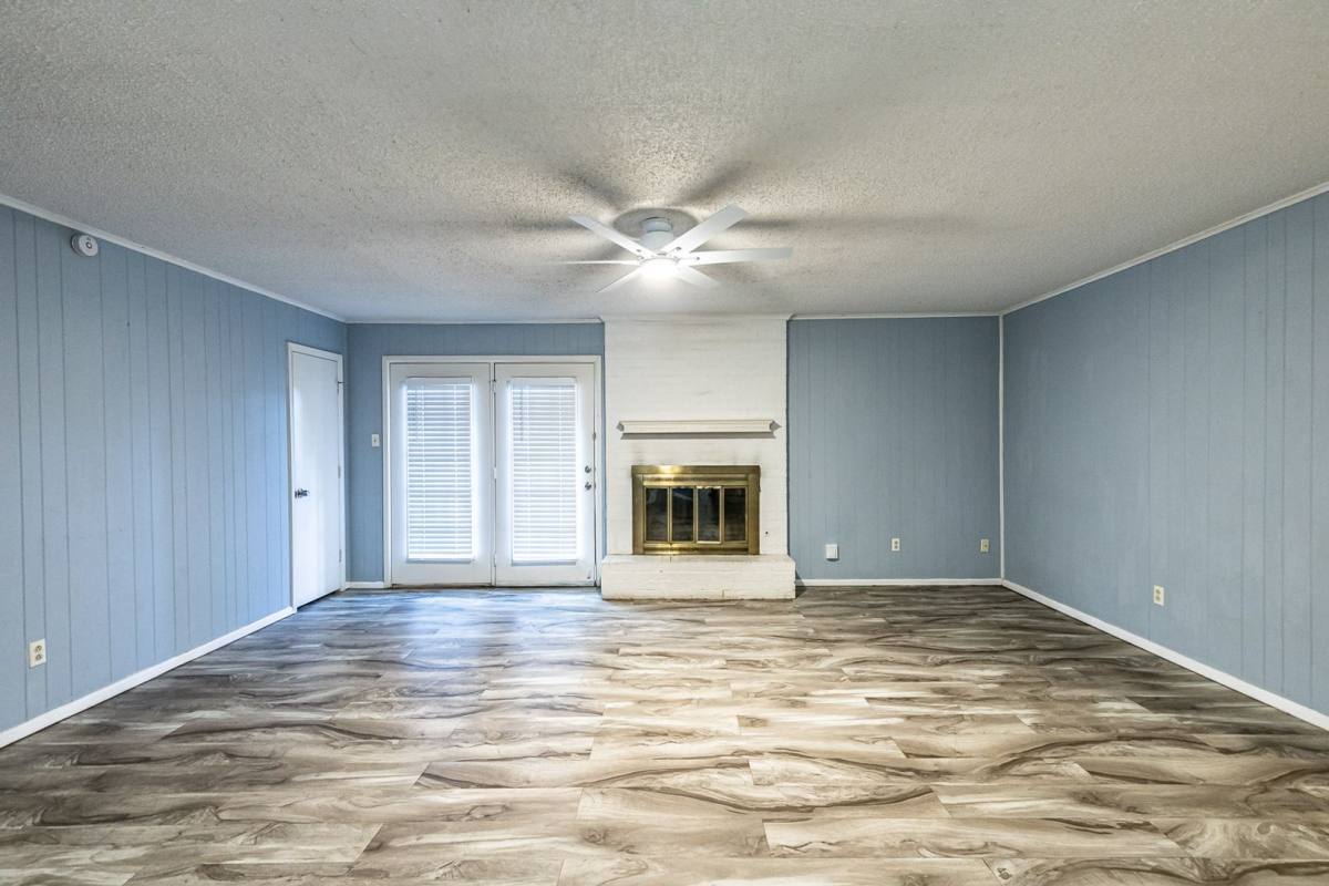 Apartment for rent at 4305 52nd St, Lubbock, TX 79413