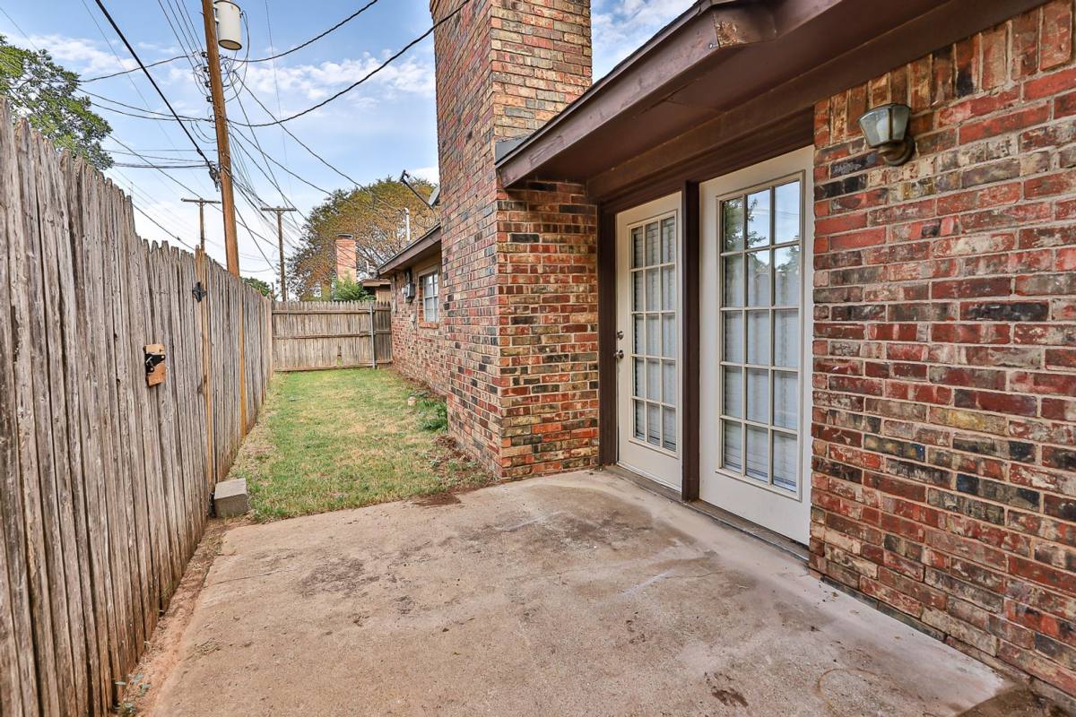 Apartment for rent at 4305 52nd St, Lubbock, TX 79413