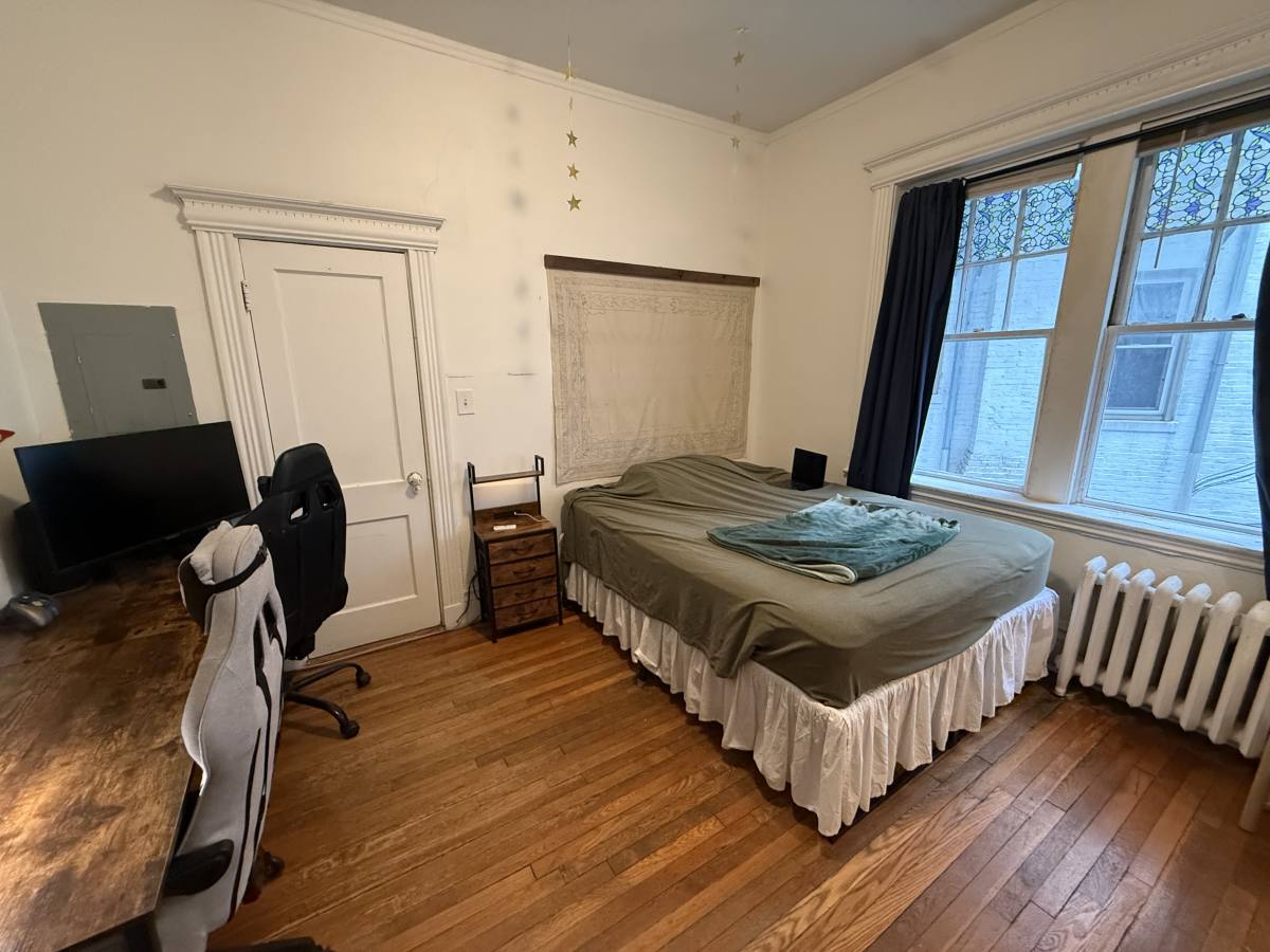Apartment for rent at 1111 Boylston St #25, Boston, MA 02215