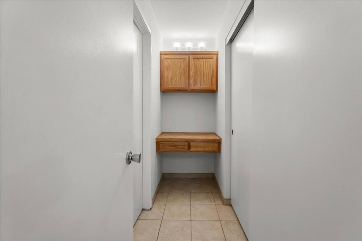 Condo for rent at 5325 Newcastle Ave, Encino, CA 91316