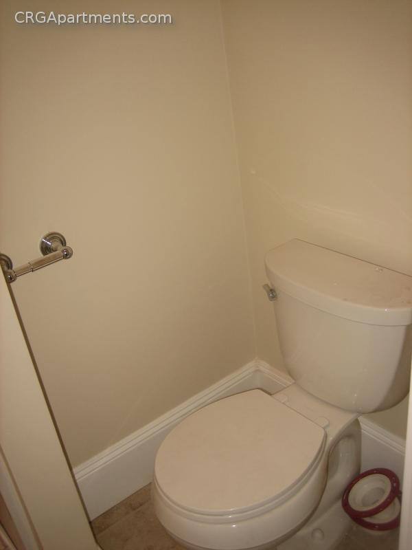 Apartment for rent at 887 Huntington Ave #1, Boston, MA 02115
