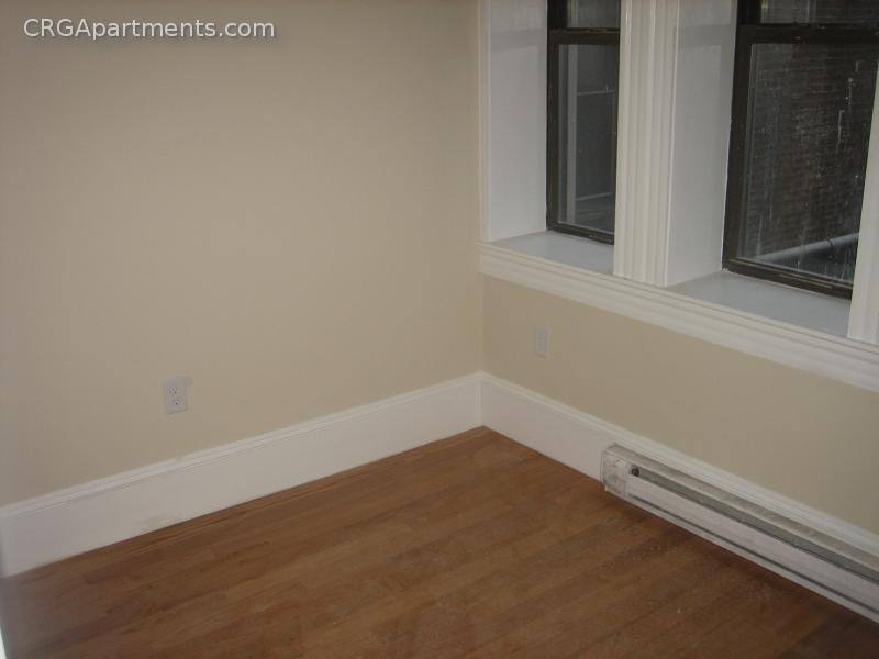 Apartment for rent at 887 Huntington Ave #1, Boston, MA 02115