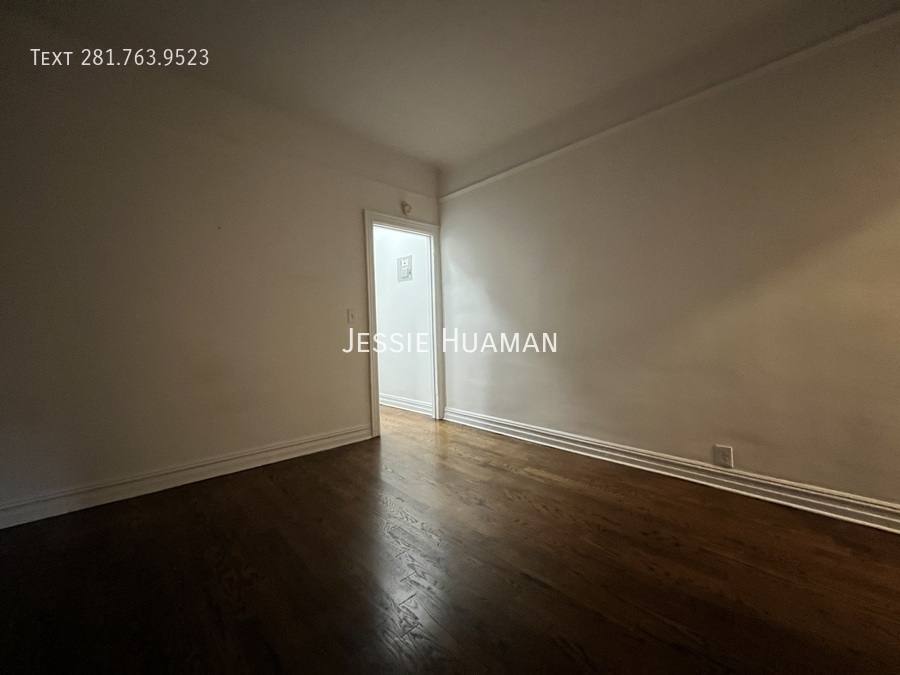 Apartment for rent at 107 E 88th St #2EE, New York, NY 10128