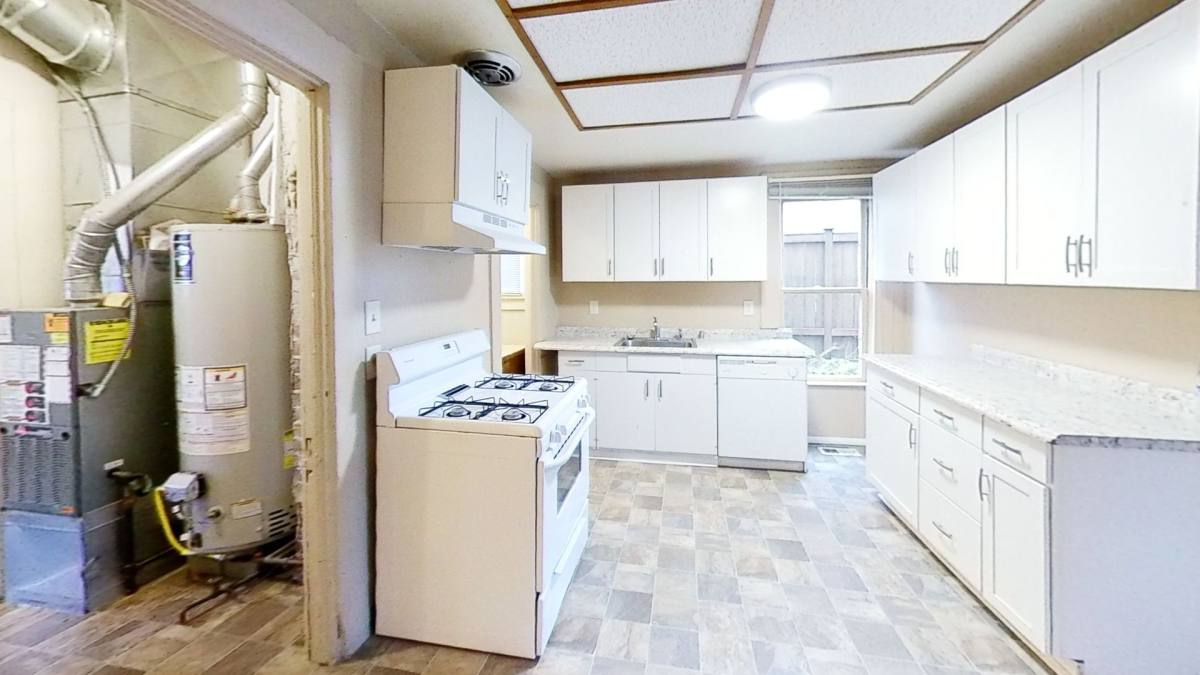 House for rent at 412 Lakeway Dr, Bellingham, WA 98225