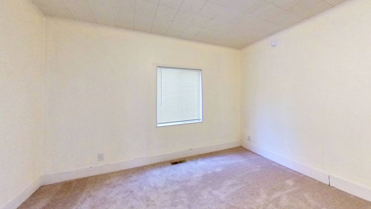 House for rent at 412 Lakeway Dr, Bellingham, WA 98225